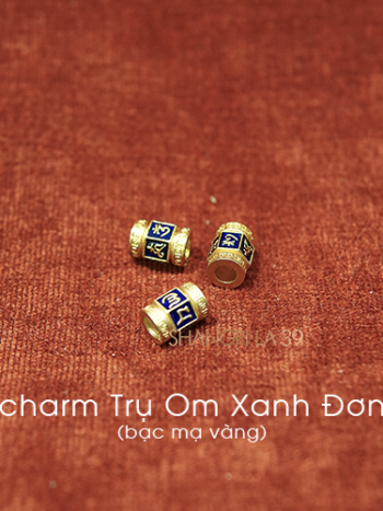 charm Trụ Om Xanh Đơn