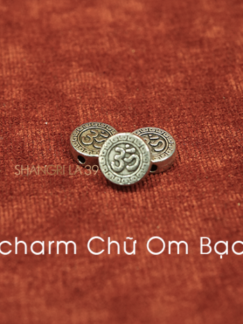 charm Chữ Om Bạc