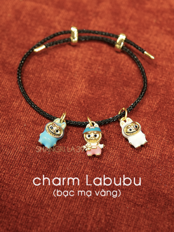 charm Labubu