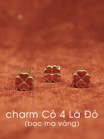 charm Cỏ 4 Lá Đỏ